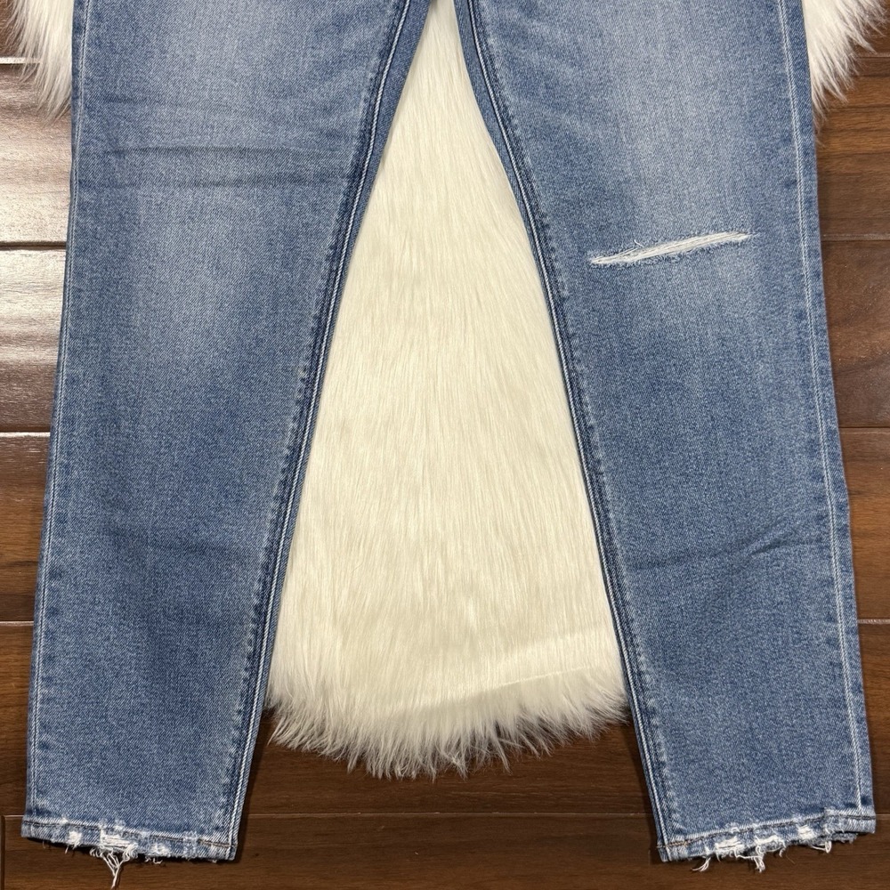 American Eagle Women's Size 2 R Distressed Mom Denim Jeans - Picture 3 of 9